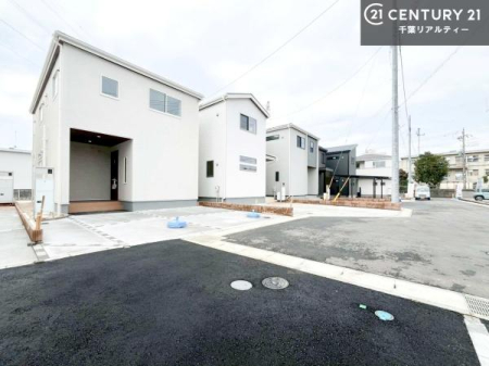 �O�ʓ��H�܂ތ��n�ʐ^ ���ӊ���A���q�l�̂���]�ɍ������������ꏏ�ɂ��ē���v���܂��B�Z��[���A�h�o�C�U�[�ɂ�邲���k������܂��B���Ђ͂��₢���킹�ɑ��Ή����܂��I���҂������܂���I