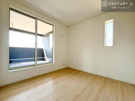 �m�� �o���R�j�[�ɖʂ��Ă���m���ł��B���邭�����肪����A���C����������ł��܂��I