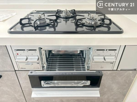 �L�b�`�� �R�����͎O������̂ł������̓����i�s���ł��܂��B
�������O�����t���ł��B�����X�y�[�X���L�X���Ă���׍�Ƃ����₷���I�g�����肪�ǂ��V�X�e���L�b�`���ł��I