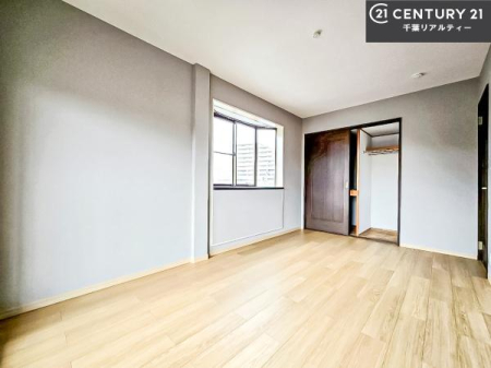 �q������ �V���v���Ƀf�U�C������Ă��邽�߁A�Ƌ��I�т܂���I
���C�ɓ���̉Ƌ��u���Ă��낰���Ԃ���邱�Ƃ��ł��܂��B
