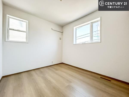 �q������ �|���o�������Ȃ��������́A���q�l�̂������Ƃ��Ă����S�ł��I
���[�X�y�[�X���[�����Ă���̂ŎU�炩�������������T�b�ƕЕt�����܂��I