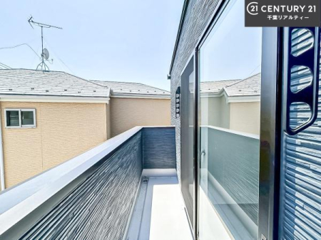 �o���R�j�[ �z������ǍD�ȃo���R�j�[�ł��I���ꂽ���ɂ͐�������n����J���I�Ȏ��Ԃ��y���߂܂��B