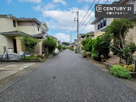 �O�ʓ��H�܂ތ��n�ʐ^ ���ӊ���A���q�l�̂���]�ɍ������������ꏏ�ɂ��ē���v���܂��B�Z��[���A�h�o�C�U�[�ɂ�邲���k������܂��B���Ђ͂��₢���킹�ɑ��Ή����܂��I���҂������܂���I