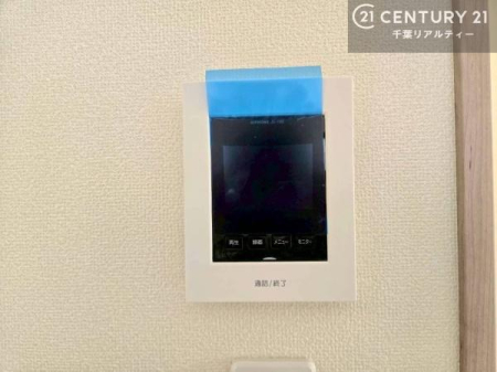 ���̑� TV���j�^�[�t�C���^�[�t�H���������B���K�҂̊���m�F���Ă���Ή��ł��邽�߁A�h�Ɩʂɂ��z�����ꂽ���S�̐ݔ��ł��B