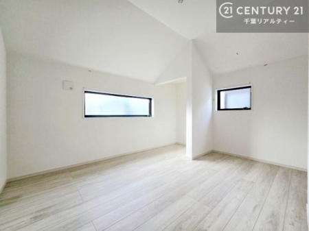 ���̑����� 6.0���̂�Ƃ肠��[�˂�2�ʍ̌��Ŗ��邭�A�������o�ő��ړI�Ɋ��p�ł��閣�͓I�ȃX�y�[�X�ł��B
