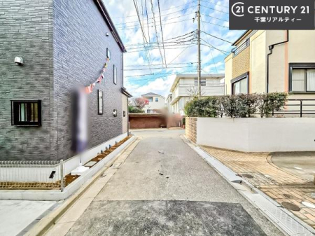 �O�ʓ��H�܂ތ��n�ʐ^ ���ӊ���A���q�l�̂���]�ɍ������������ꏏ�ɂ��ē���v���܂��B�Z��[���A�h�o�C�U�[�ɂ�邲���k������܂��B���Ђ͂��₢���킹�ɑ��Ή����܂��I���҂������܂���I