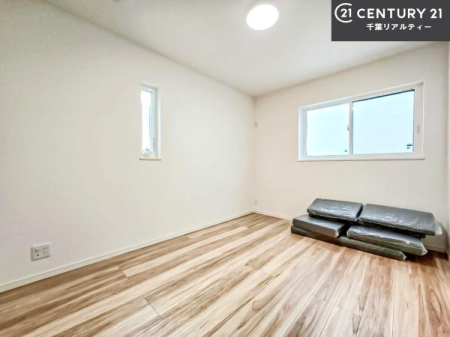 �q������ �|���o�������Ȃ��������́A���q�l�̂������Ƃ��Ă����S�ł��I
���[�X�y�[�X���[�����Ă���̂ŎU�炩�������������T�b�ƕЕt�����܂��I