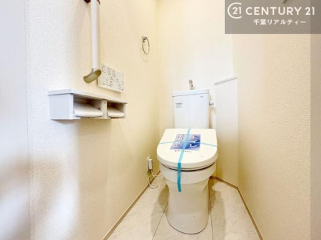 �g�C�� �������֍��ɂ��A�~��͕֍����g�����ł���̂ŗ₽���֍��ɍ��炸�ɍςފ������d�l�ł��I
