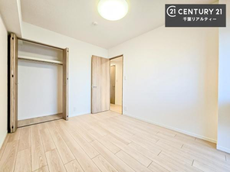 ���r���O�ȊO�̋��� ���[���������肠��̂ŉƋ�̔z�u�����₷���A���C�t�X�^�C���ɍ��킹����������肪�\�ł��B