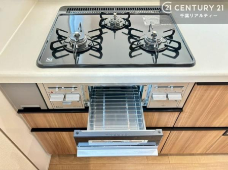 �L�b�`�� �R�����͎O������̂ł������̓����i�s���ł��܂��B
�������O�����t���ł��B�����X�y�[�X���L�X���Ă���׍�Ƃ����₷���I�g�����肪�ǂ��V�X�e���L�b�`���ł��I