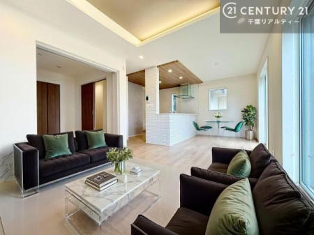 ���r���O �Ƌ��CG�p�[�X�ł��B�L�X�_�C�j���O�X�y�[�X�I������肨�H���B�΂��������y�������Ԃ��߂����܂��B���X�̔���������܂��I