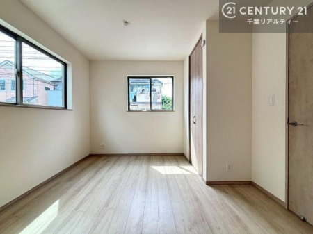 �q������ �|���o�������Ȃ��������́A���q�l�̂������Ƃ��Ă����S�ł��I
���[�X�y�[�X���[�����Ă���̂ŎU�炩�������������T�b�ƕЕt�����܂��I