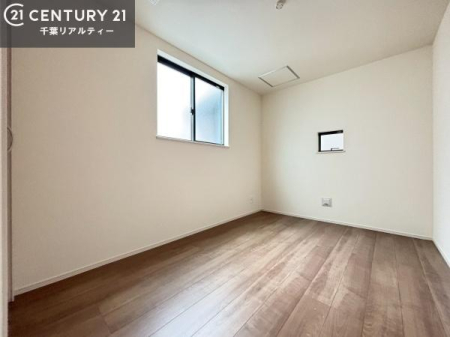 �q������ �|���o�������Ȃ��������́A���q�l�̂������Ƃ��Ă����S�ł��I
���[�X�y�[�X���[�����Ă���̂ŎU�炩�������������T�b�ƕЕt�����܂��I