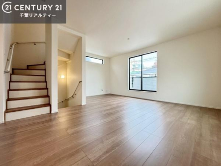 ���r���O �傫�ȑ����炽���Ղ�̗z���������閾�邢���r���O�B�J�����̂��郊�r���O�ŉƑ��c���̂��났�̎��Ԃ��߂����܂��I�����w�\�ł��I���񌻒n�ŗz������Ȃǂ��̊����������܂��I