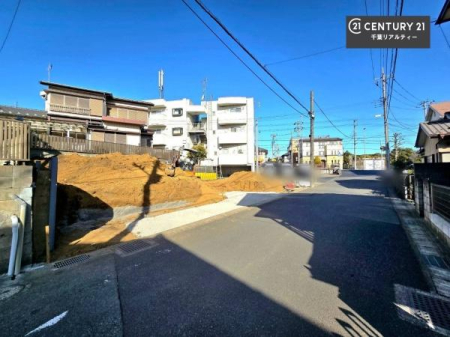 �O�ʓ��H�܂ތ��n�ʐ^ ���ӊ���A���q�l�̂���]�ɍ������������ꏏ�ɂ��ē���v���܂��B�Z��[���A�h�o�C�U�[�ɂ�邲���k������܂��B���Ђ͂��₢���킹�ɑ��Ή����܂��I���҂������܂���I