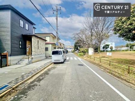 �O�ʓ��H�܂ތ��n�ʐ^ ���ӊ���A���q�l�̂���]�ɍ������������ꏏ�ɂ��ē���v���܂��B�Z��[���A�h�o�C�U�[�ɂ�邲���k������܂��B���Ђ͂��₢���킹�ɑ��Ή����܂��I���҂������܂���I