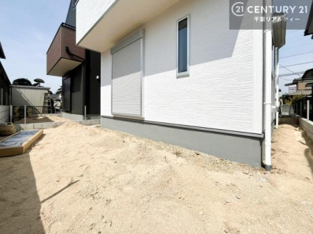 ���̑����n �����T���̂������E���v�]�E������ȂǁA���Ȃ�ƕ��ЃX�^�b�t�܂ł��\���t�����������I�s���Y�Ɋւ��邱�ƂȂ�A�ǂ̂悤�Ȃ��Ƃł����S���ӑΉ������Ē����܂��B
