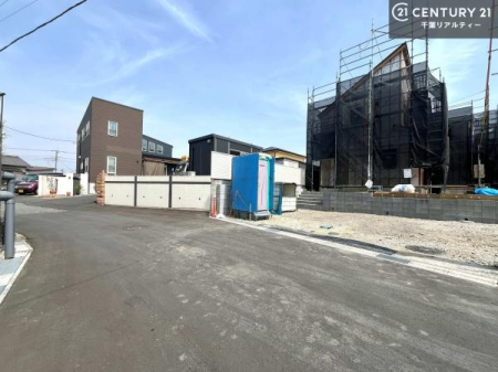 �O�ʓ��H�܂ތ��n�ʐ^ �C�ɂȂ邨�q�l�̊w�Z�܂ł̓��̂��w�܂ł̃��[�g�A���������̏ꏊ�Ȃǂ����ꏏ�ɂ��ē��������܂��I