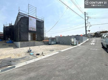 �O�ʓ��H�܂ތ��n�ʐ^ ���������������T���R�c�B���������������T���|�C���g�B�K���Ȃ��Z�܂��Ƃ̏o��̂���`����v���܂��I
���ł����C�y�ɂ��⍇���������B