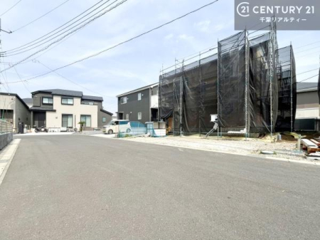 �O�ʓ��H�܂ތ��n�ʐ^ ���ӊ���A���q�l�̂���]�ɍ������������ꏏ�ɂ��ē���v���܂��B�Z��[���A�h�o�C�U�[�ɂ�邲���k������܂��B���Ђ͂��₢���킹�ɑ��Ή����܂��I���҂������܂���I