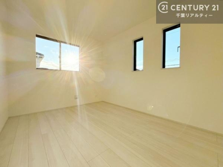 �q������ �|���o�������Ȃ��������́A���q�l�̂������Ƃ��Ă����S�ł��I
���[�X�y�[�X���[�����Ă���̂ŎU�炩�������������T�b�ƕЕt�����܂��I