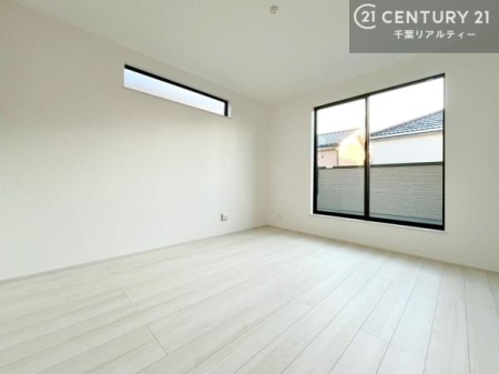 �Q�� �o���R�j�[�ɖʂ��Ă���m���ł��B���邭�����肪����A���C����������ł��܂��I���N���āA�O�ɏo�Ĕw�L�т����[�ċz�����ǂ������}������邱�Ƃ��ł��܂��B