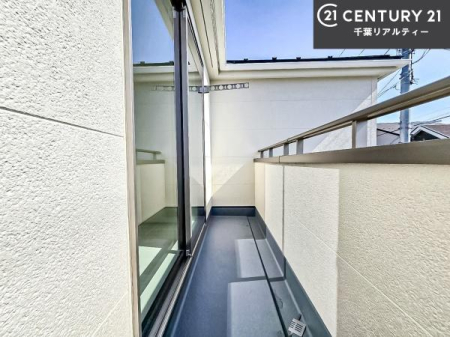 �o���R�j�[ �z������̗ǂ��o���R�j�[�ŁA�����󕨂��悭���������ł��ˁI
���V�C�̗ǂ����ɂ̓o���R�j�[�֏o�ă��t���b�V������̂��C�����悳�����ł��B