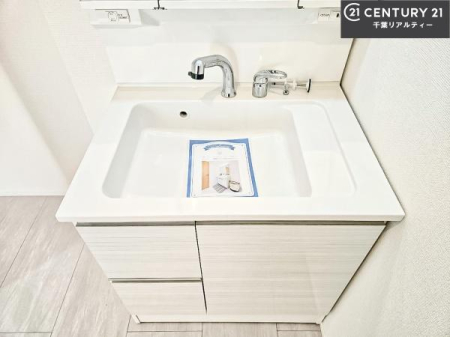 ���ʑ�E���ʏ� �[�����ʑ�{�E���́A�������˂ɂ����̂ł�����ꂪ�y�X�I���������ۂĂ܂��I
�L���C�Ȑ��ʏ��Ŏ��������̃��`�x�[�V�������オ��܂��ˁI