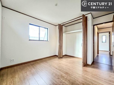 �Q�� �D���������������ޗm���́A���̖ڊo�߂��C�������ǂ������ł��ˁB���������Ԃ��������Ɖ߂������Ƃ��ł��܂��B�D�����F�����̃t���[�����O���ǂ�ȉƋ�ɂ��}�b�`���܂��I