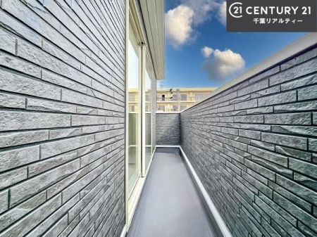 �o���R�j�[ �z������ǍD�ȃo���R�j�[�ł��I���ꂽ���ɂ͐�������n����J���I�Ȏ��Ԃ��y���߂܂��B