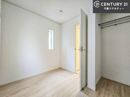 �Q�� �D���������������ޗm���́A���̖ڊo�߂��C�������ǂ������ł��ˁB���������Ԃ��������Ɖ߂������Ƃ��ł��܂��B�D�����F�����̃t���[�����O���ǂ�ȉƋ�ɂ��}�b�`���܂��I