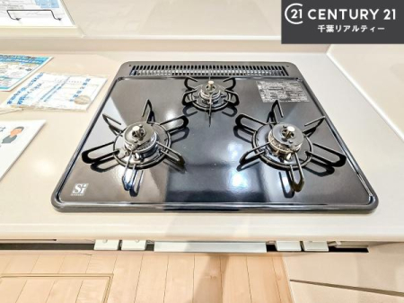 �L�b�`�� �R�����͎O������̂ł������̓����i�s���ł��܂��B
�������O�����t���ł��B�����X�y�[�X���L�X���Ă���׍�Ƃ����₷���I�g�����肪�ǂ��V�X�e���L�b�`���ł��I