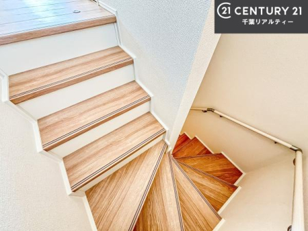 ���̑����� �K�i�͖��邭�萠������Ă��܂��B���q�l�₲�N�z�̕������S���Ă����p�����܂��ˁB