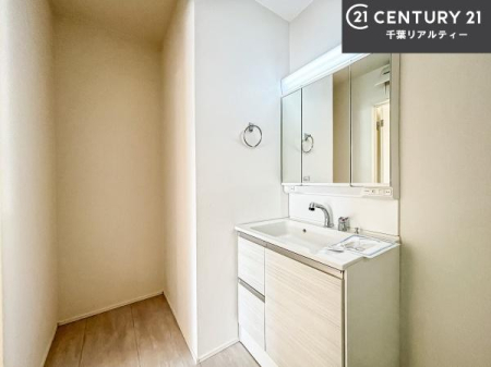 ���ʑ�E���ʏ� �[�����ʑ�{�E���́A�������˂ɂ����̂ł�����ꂪ�y�X�I���������ۂĂ܂��I
�L���C�Ȑ��ʏ��Ŏ��������̃��`�x�[�V�������オ��܂��ˁI