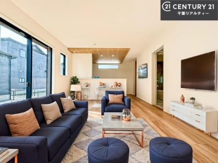 ���r���O �Ƌ��CG�p�[�X�ł��B�J�����̂���L�XLDK�I�\�t�@�[��_�C�j���O�e�[�u����u���Ă������ɂȂ�Ȃ��̂ŉ��K�ɉ߂����܂��I�R�~���j�P�[�V���������₷�����r���O�ł��I