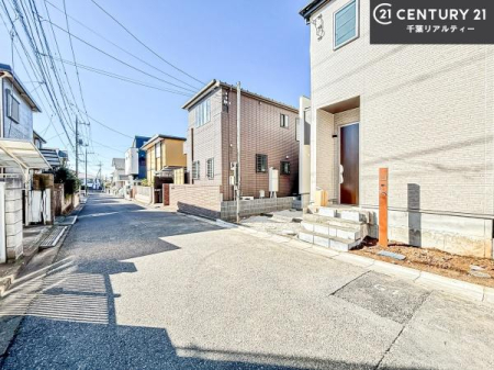 �O�ʓ��H�܂ތ��n�ʐ^ ���ӊ���A���q�l�̂���]�ɍ������������ꏏ�ɂ��ē���v���܂��B�Z��[���A�h�o�C�U�[�ɂ�邲���k������܂��B���Ђ͂��₢���킹�ɑ��Ή����܂��I���҂������܂���I