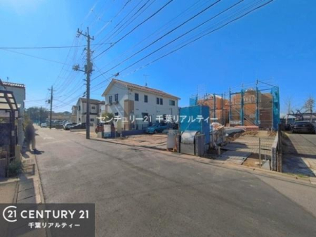 �O�ʓ��H�܂ތ��n�ʐ^ �O�ʓ��H�͂�Ƃ肠��L���̖�5.9���I
���ԓ��m�̂���Ⴂ���X���[�Y�ŁA�^�]�Ɏ��M�̂Ȃ����ł����S�ł��B