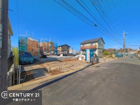 �O�ʓ��H�܂ތ��n�ʐ^ �O�ʓ��H�͂�Ƃ肠��L���̖�5.9���I
���ԓ��m�̂���Ⴂ���X���[�Y�ŁA�^�]�Ɏ��M�̂Ȃ����ł����S�ł��B