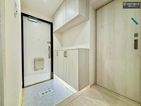 ���� ���ċA���Ă��Ă��A�������܁I�����������Ȃ�A�D�����}������Ă�����ԂɂȂ��Ă��܂��B
���邭��������錺�ւł��I