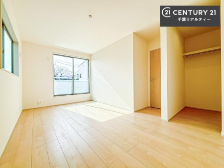 �Q�� ���[�͂̂���m���ł��B����������������L�X�Ǝg���ċC�������ǂ��ł��I
�L���C�Ȗ��邢�������ŉ߂����̂́A�X�ɂ̂�т�������ł��܂��ˁI