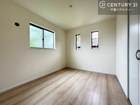 �q������ �|���o�������Ȃ��������́A���q�l�̂������Ƃ��Ă����S�ł��I
���[�X�y�[�X���[�����Ă���̂ŎU�炩�������������T�b�ƕЕt�����܂��I