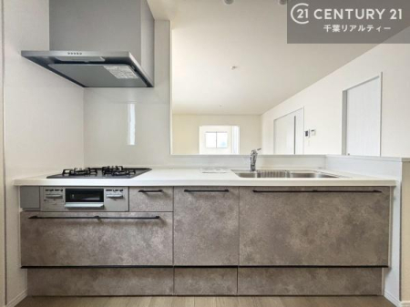 �L�b�`�� ���[�X�y�[�X���L�x�ŁA�����X�y�[�X���X�b�L���ƕЕt���Ђ�`�����p�ł��܂��I
���K�ɍ�Ƃ��ł��A�Ǝ��̌����A�b�v�I�����̗���������܂��I
