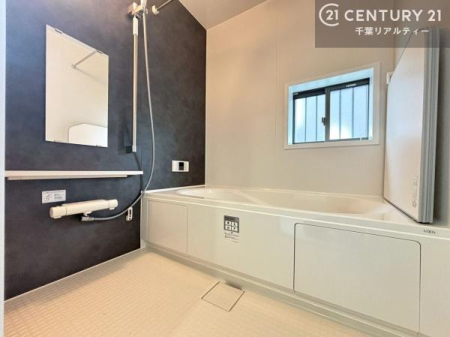 ���� �������������l�̕��͋C�̃o�X���[���́A�����o�Ă��ăo�X�^�C�����[���I
���d���撣���Ă��邲�J���ɂ��D�݂̓����̓����܂����āA�y����ł݂Ă͂������ł��傤���H
