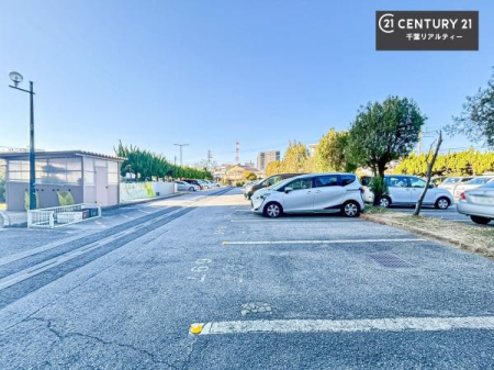  �ڂ����󂫏󋵂��m�肽���ꍇ�͂��C�y�ɂ��₢���킹���������I
���ӊ���A���q�l�̂���]�ɍ������������ꏏ�ɂ��ē���v���܂��B�Z��[���A�h�o�C�U�[�ɂ�邲���k������܂��B