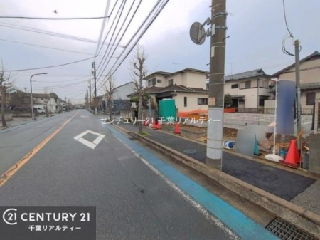 �O�ʓ��H�܂ތ��n�ʐ^ �O�ʓ��H��13���I�z����ǍD�ȗ��n�ł��B
�Ԍɓ��ꂪ���ȕ������S�ł��ˁB