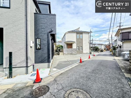 �O�ʓ��H�܂ތ��n�ʐ^ ���ӊ���A���q�l�̂���]�ɍ������������ꏏ�ɂ��ē���v���܂��B�Z��[���A�h�o�C�U�[�ɂ�邲���k������܂��B���Ђ͂��₢���킹�ɑ��Ή����܂��I���҂������܂���I