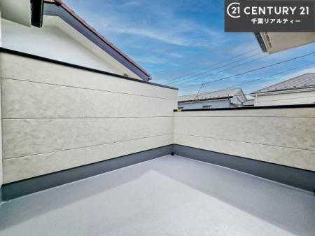 �o���R�j�[ �z������̗ǂ��o���R�j�[�ŁA�����󕨂��悭���������ł��ˁI
���V�C�̗ǂ����ɂ̓o���R�j�[�֏o�ă��t���b�V������̂��C�����悳�����ł��B