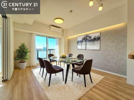 ���r���O �傫�ȑ����炽���Ղ�̗z���������閾�邢���r���O�B�J�����̂��郊�r���O�ŉƑ��c���̂��났�̎��Ԃ��߂����܂��I�����̂����w�\�ł��I���񌻒n�ŗz������Ȃǂ��̊����������܂��I