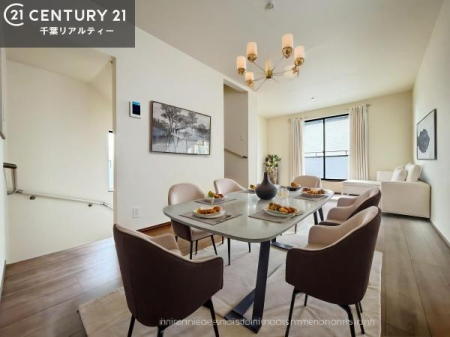 ���r���O �J�����̂���L�XLDK�I�\�t�@�[��_�C�j���O�e�[�u����u���Ă������ɂȂ�Ȃ��̂ŉ��K�ɉ߂����܂��I�R�~���j�P�[�V���������₷�����r���O�ł��I