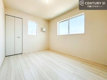 �m�� 2�ʍ̌����m�ۂ������邢�����́A���ʂ����ǂ��A���邭��ϋ��S�n�̗ǂ���ԂƂȂ��Ă���܂��B�����b�N�X���ĉ߂�����S�n�̗ǂ��������ł��I